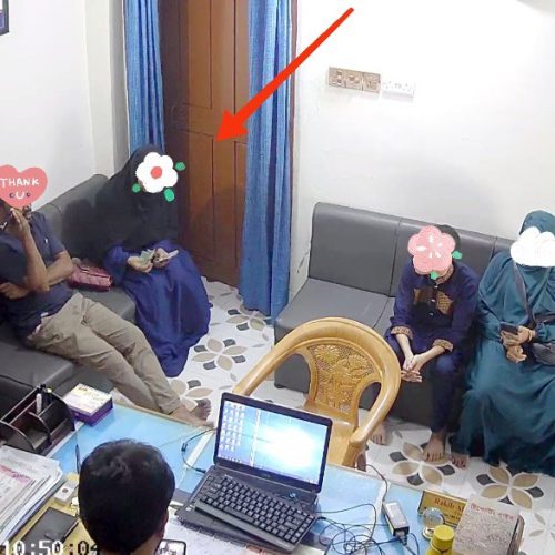 খুব সহজ সরল এবং খুব চালাক মেয়েরা খুব বেশি প্রতারণার শিকার হয়